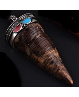 Colgante amuleto tibetano, Nepal caracol de mar de madera y esmalte, 65mm
