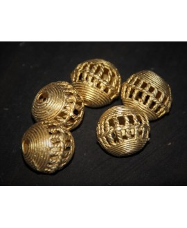 Cuenta bronce 18mm paso 3mm